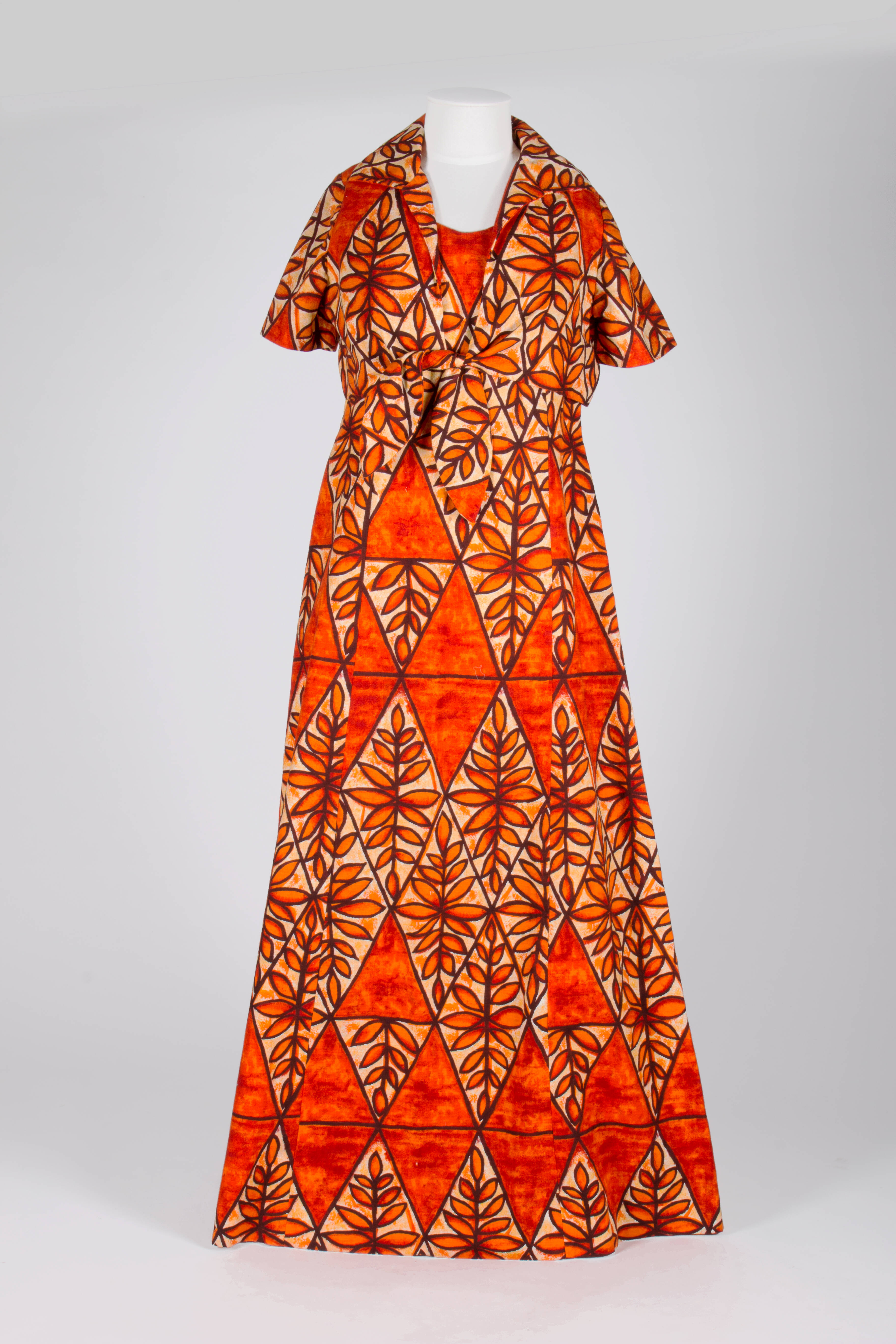 Garment (2 piece); 2018.33.1; Cultural Permissions Apply